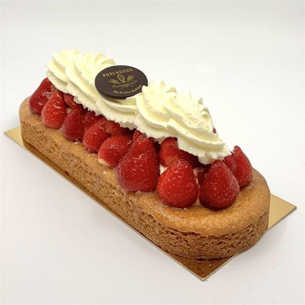 Aardbeislof met slagrroom